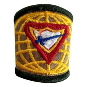 Prendedor Bordado DBV - Fundo Caqui