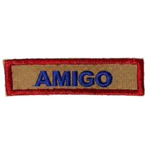 Tira Classe Amigo - Fundo caqui